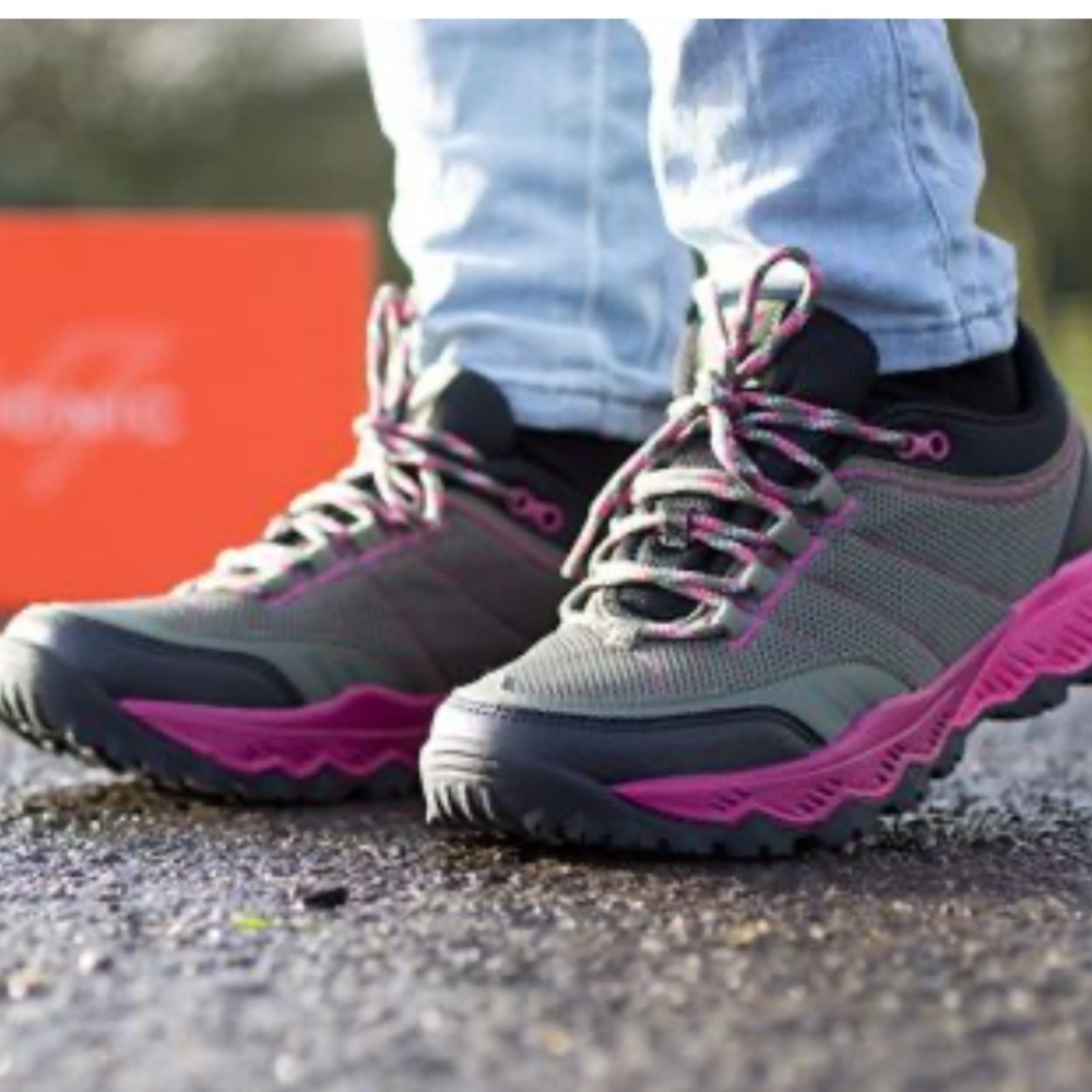Vionic Women's McKinley Low Top Hiking Shoes size 7 - Picture 11 of 11
